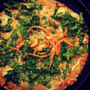 Spicy Potato, Kale & Cashew Curry